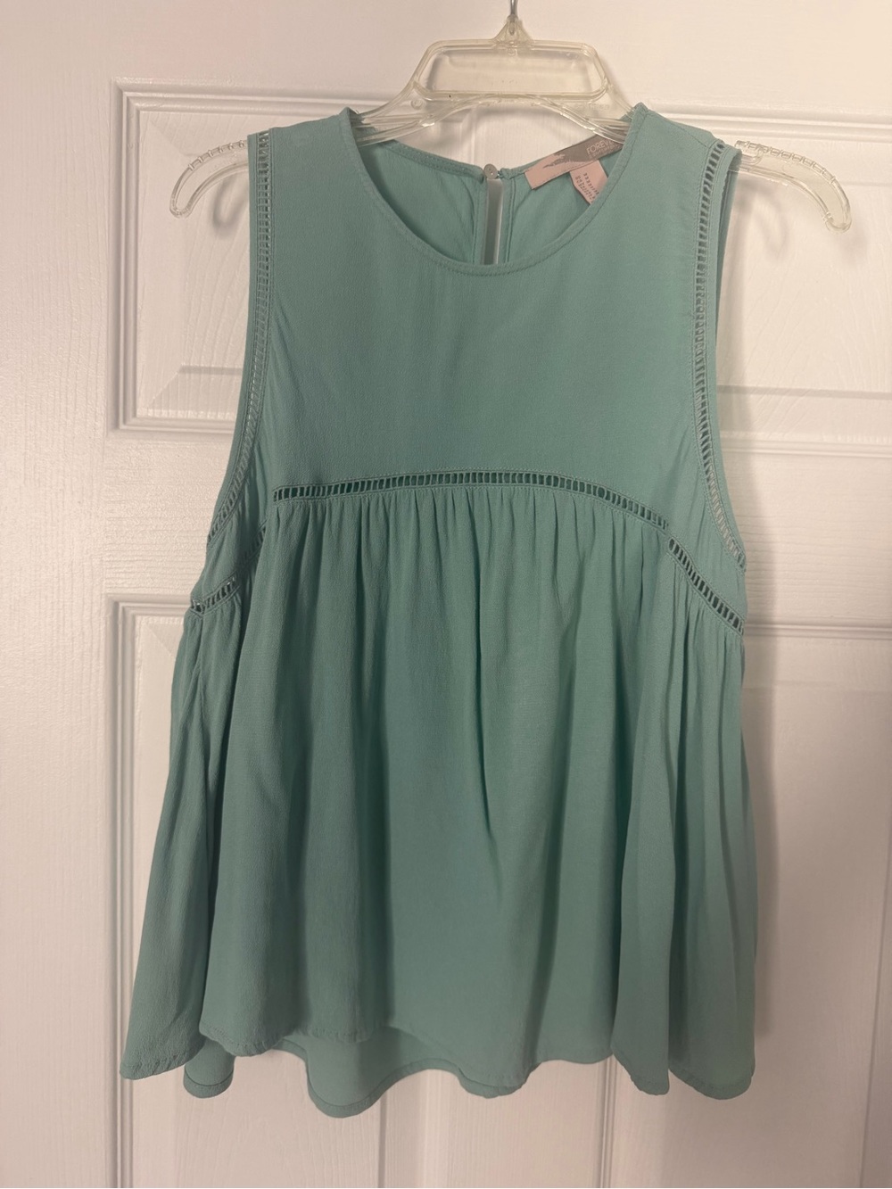 Forever 21 Mint Green Sleeveless Peasant Camisole